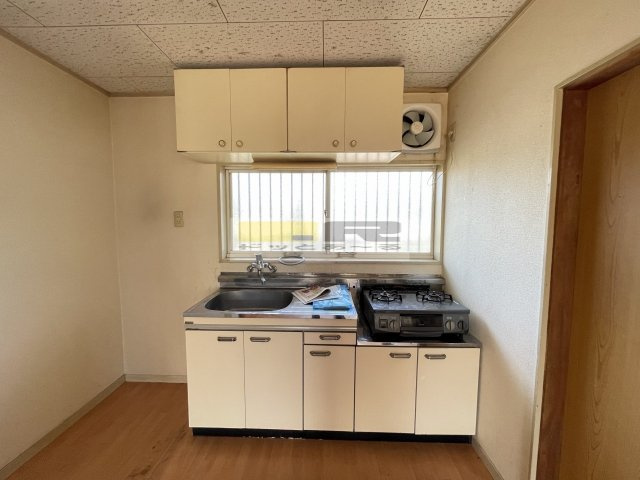 山下コーポのキッチン|改装前...