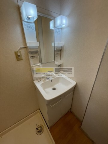 山下コーポの独立洗面台