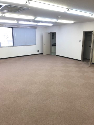 文京区本郷３丁目の事務所の内装