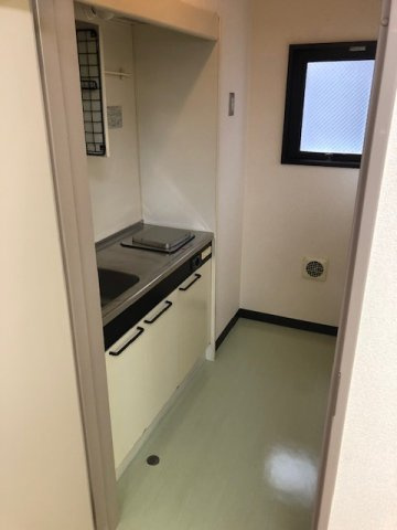 文京区本郷３丁目の事務所のキッチン