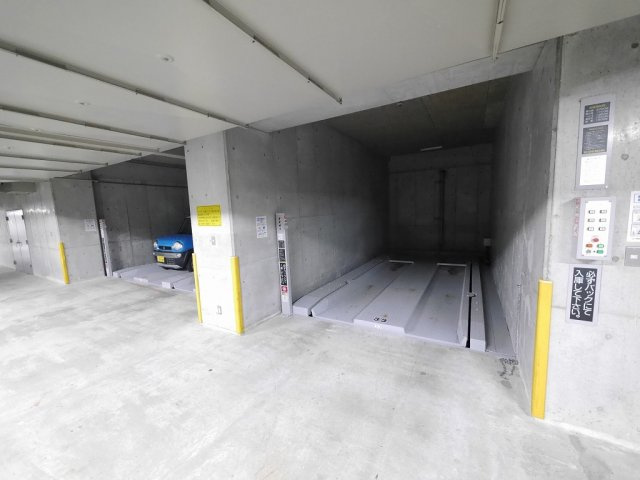 西神糀台ミオの駐車場|機械式（サイズ制限有り）