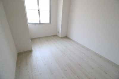 【洋室】 | フロラシオン二葉