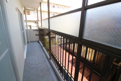 【バルコニー】 | フロラシオン二葉