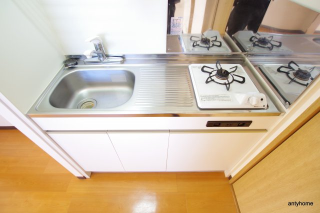 パストラーレ江坂　仲介手数料無料のキッチン