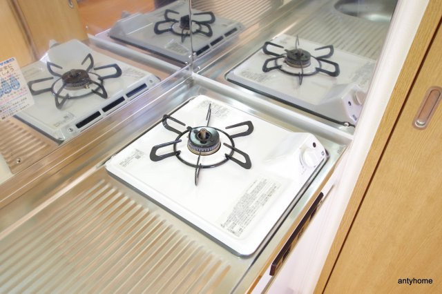 パストラーレ江坂　仲介手数料無料のキッチン