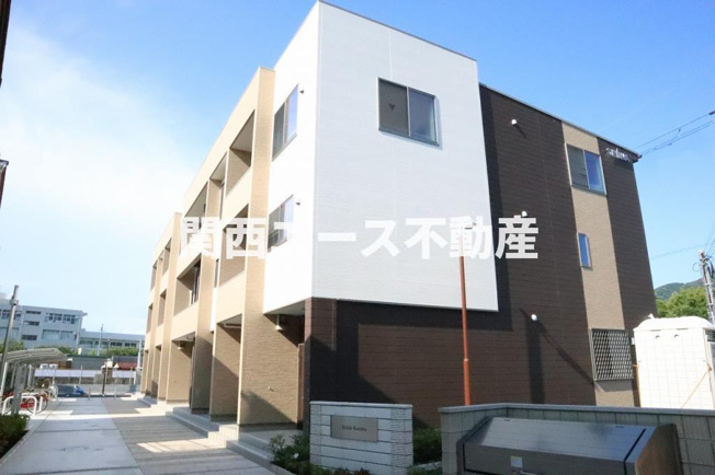 【外観】 | エクレールカララ