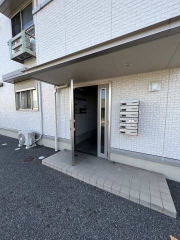 メゾンシュクレのエントランス