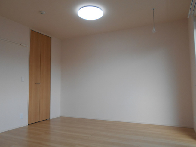 【洋室】 | ＭＡＹ・ＣＡＳＬＥ