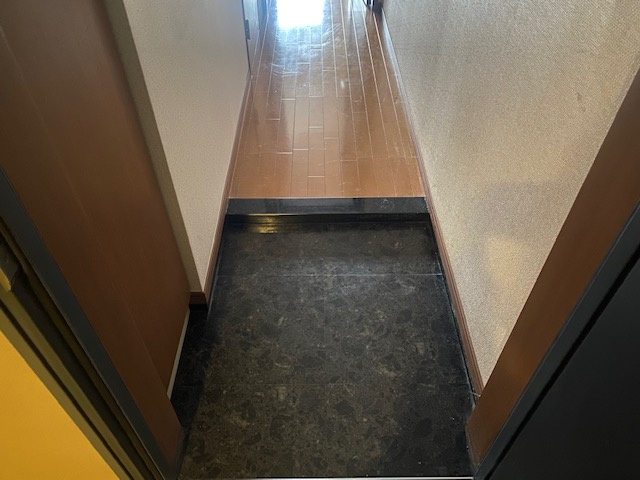 【玄関】 | エーデル三軒茶屋