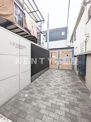 【エントランス】 | ＣＢテラス久が原 | 建物の内部です