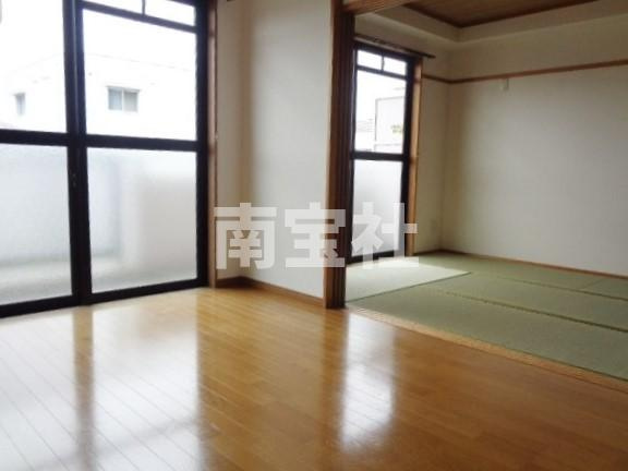 【居間・リビング】