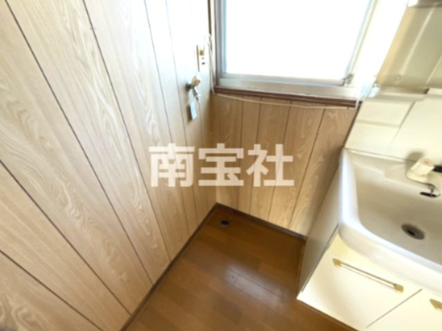 【トイレ】 | 温水洗浄便座ついてます