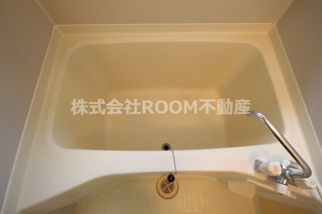 ヴィーブル雅の浴室|コンパクトで使いやすいお風呂です