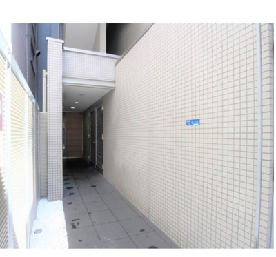 【エントランス】 | ディオレクレスト東心斎橋