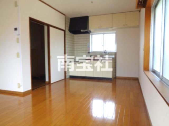 【居間・リビング】