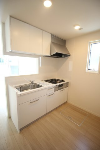 ボンヌフルール 101 ネット無料 最大100m ミサワホーム施工物件 駐輪場 バイク置き場有 追焚 エアコン Tvモニターホン システムキッチン 温水洗浄便座 横浜市 川崎市の賃貸 株式会社アメニティーハウジング