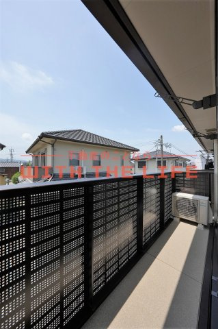 クレスト【キャッシュバック対象】のバルコニー|広々としたバルコニーです