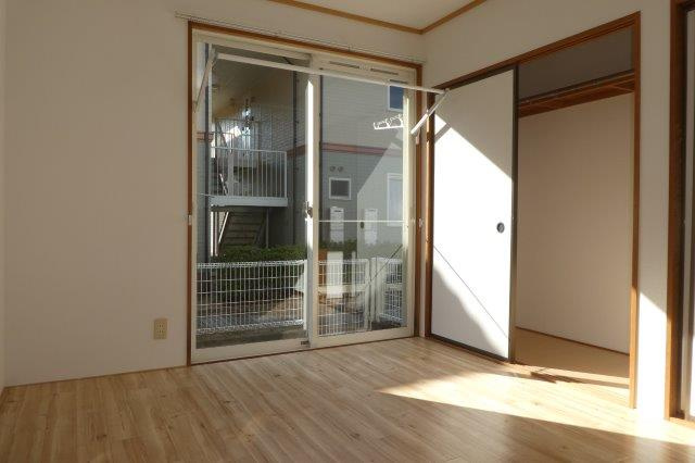 楠小路Ｂの寝室|洋室