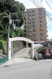 【外観】 | JR広島駅徒歩11分　鶴羽根神社前バス停徒歩10分