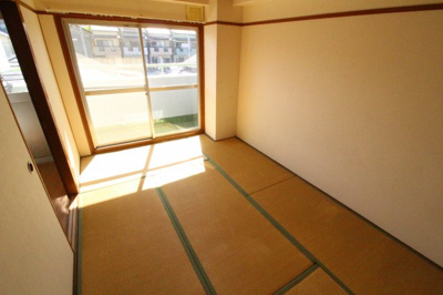 【寝室】 | 丸吉マンション