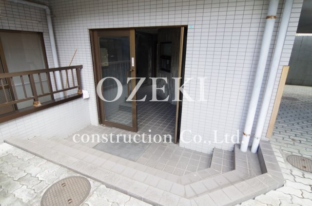 コーポニューセイワのエントランス