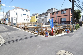 【外観】 | 現地見学や資料請求などお気軽にお問合わせ下さい。
周辺環境とあわせて現地ご案内致します。