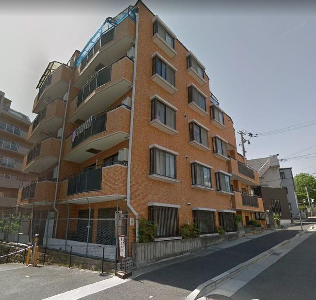 ライオンズマンション下山手の外観|落ち着いた雰囲気の外観です