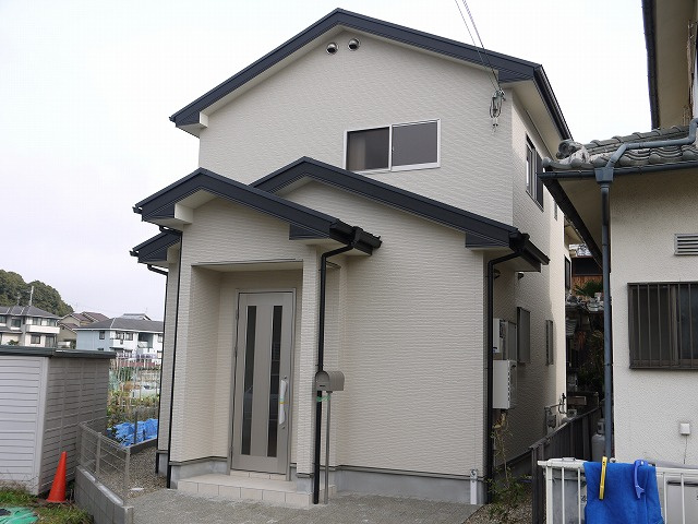 奈良秋篠町貸家の外観