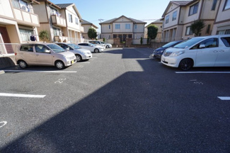 【駐車場】