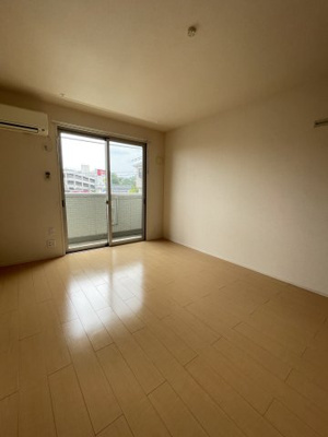 【居間・リビング】 | コート権太坂