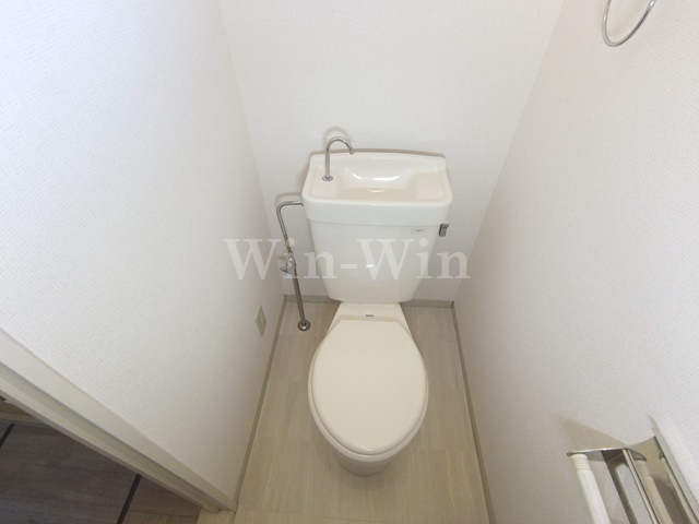 セジュール平川 Bのトイレ