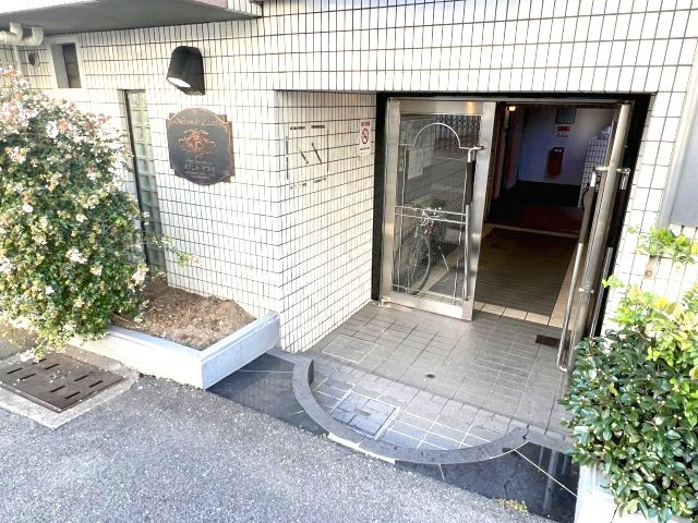 【エントランス】 | メゾン・ド・アコール