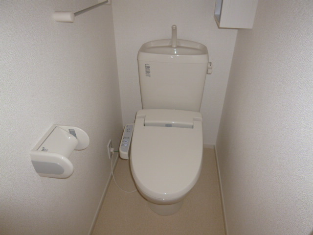 ピッコラ・カーサのトイレ|シャワー付きトイレ