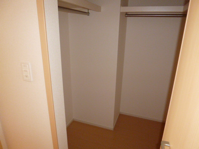 ピッコラ・カーサの収納|ウォークインクローゼット