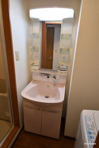 第16関根マンション　仲介手数料無料の洗面所