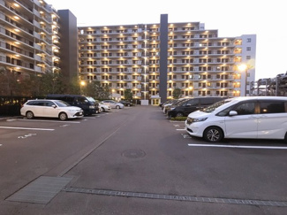 【駐車場】 | 平置駐車場です。