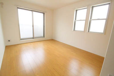 【洋室】 | ワコーレヴィアーノ長田大塚町