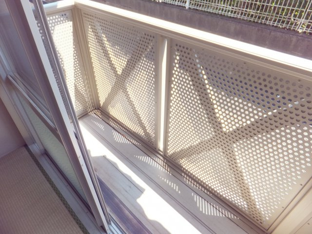 シャトル山崎Ａのバルコニー