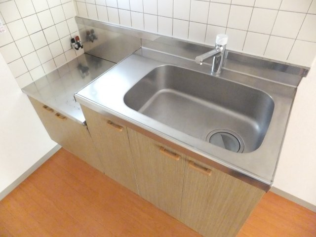 シャトル山崎Ａのキッチン