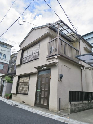 【外観】 | 千駄木戸建て | 落ち着いた雰囲気の外観です