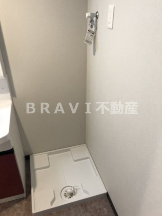 ブリリアントジュネス本町　BRAVI不動産の設備|【ブリリアントジュネス本町】洗濯機置き場