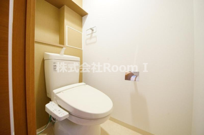 【トイレ】 | イグレック南本町 | 落ち着いた色調のトイレです