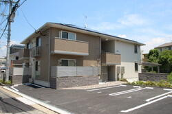 【外観】 | Ｄ－ｒｏｏｍ麦野　参番館 | 建物外観