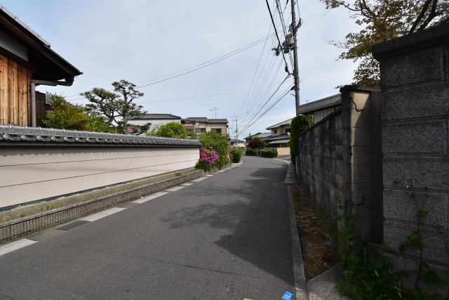 向日市上植野町切ノ口　再生住宅の前面道路含む現地写真|前面道路