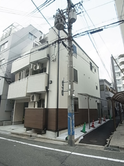 レジデンス郷生田町の外観