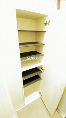 【玄関】 | ヴィクトワール