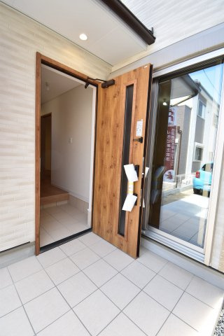 （新築）向日市上植野町北小路53-3　3号地のエントランス