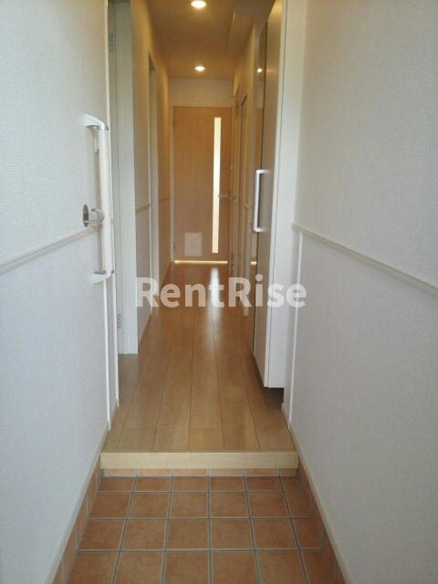 グランディオーソⅠの玄関