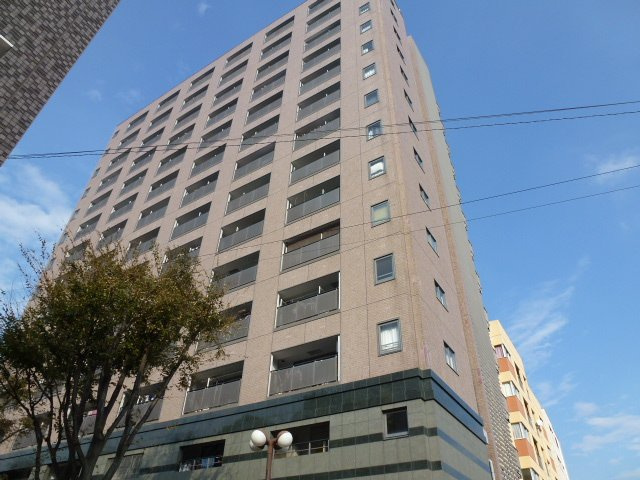 スカイグランデ京成小岩の外観