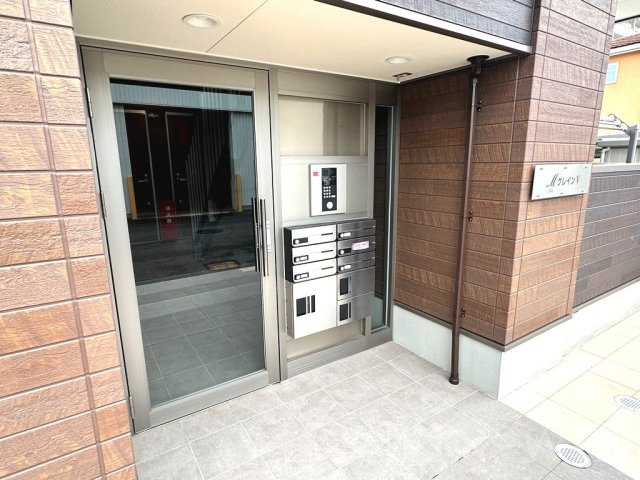 M グレインⅤのエントランス